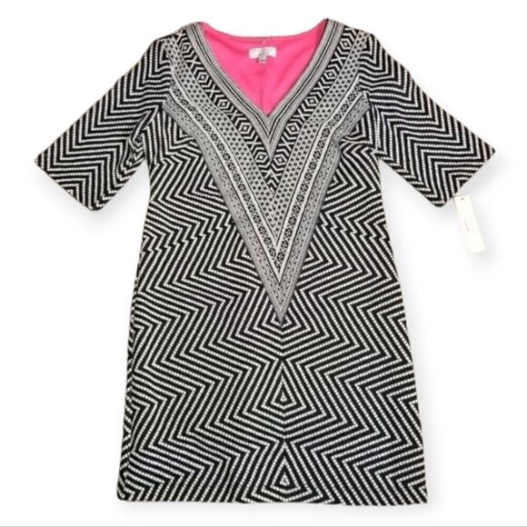 Signature by robbie bee vneck dress - Picture 1 of 7